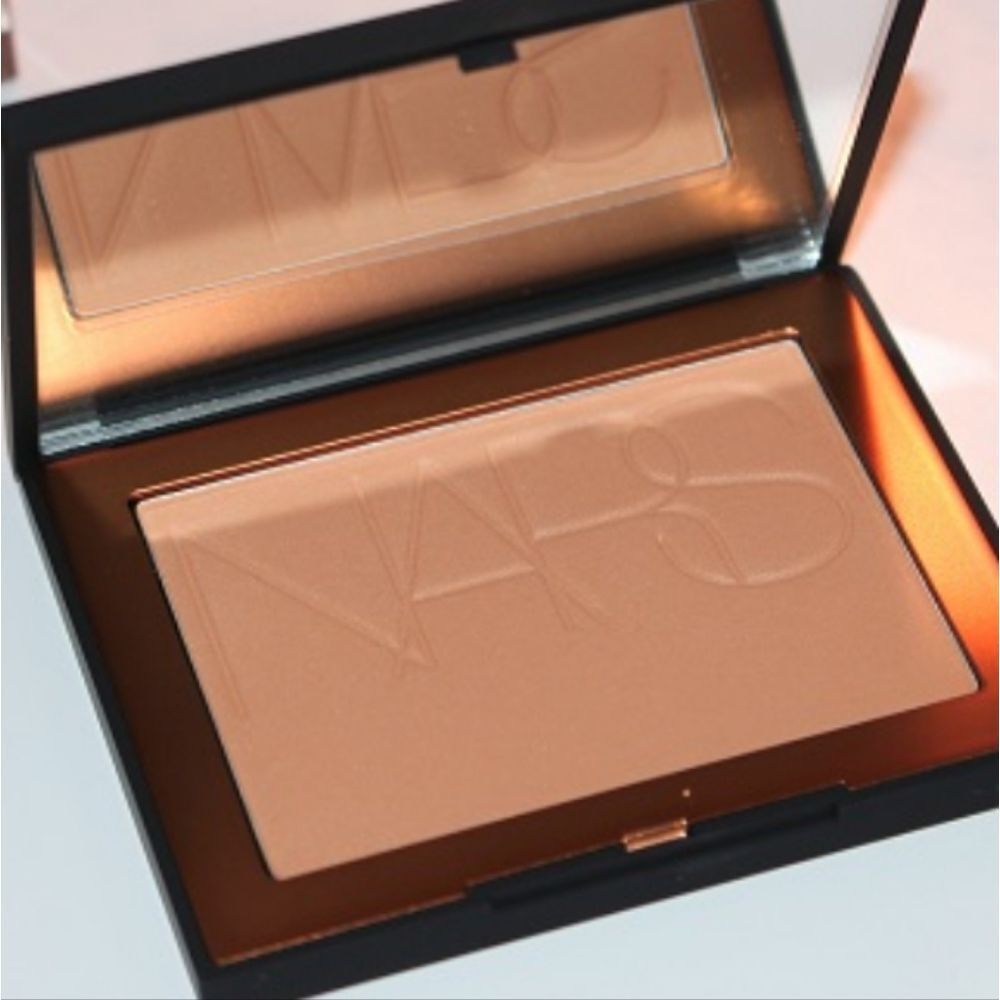 Nars Cosmetics Bronzing Powder - Picture 2 of 5